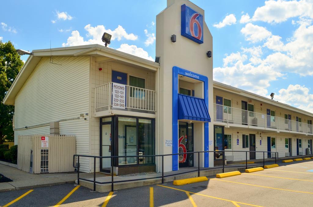 Motel 6 Boston South - ブレイントリー エクステリア 写真